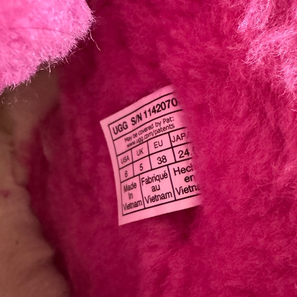 UGG Classic Mini II Velvet Boot Raspberry Sorbet Wool Lining Size 6 Classic - Picture 6 of 14